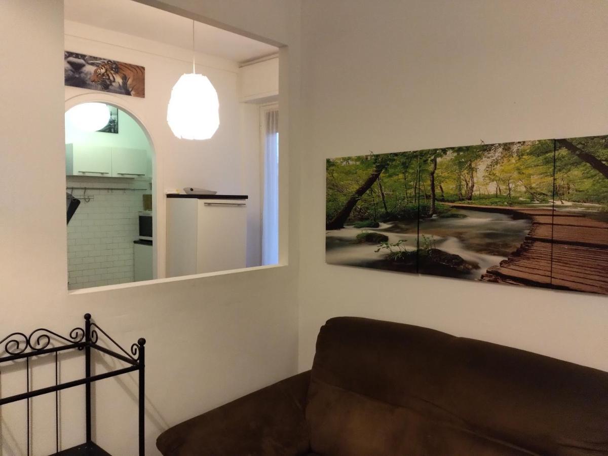 Trilocale Cecilia'S Studio Genua Exteriör bild