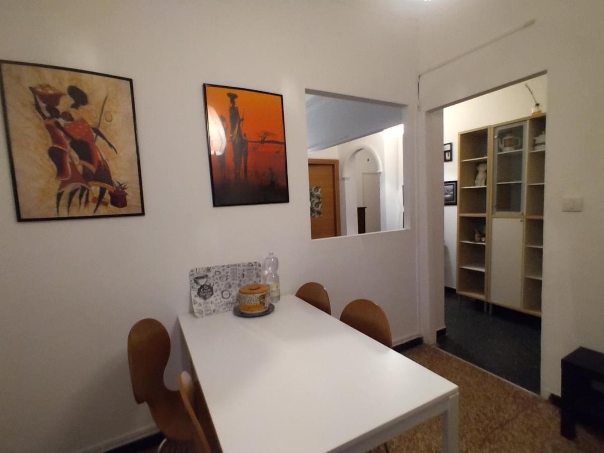 Trilocale Cecilia'S Studio Genua Exteriör bild