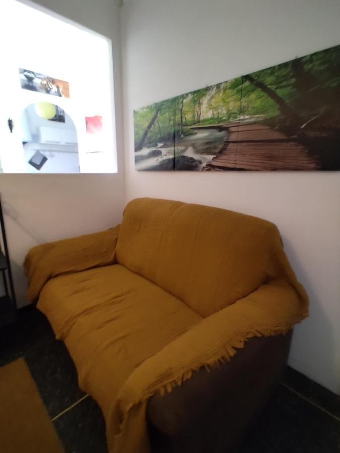 Trilocale Cecilia'S Studio Genua Exteriör bild