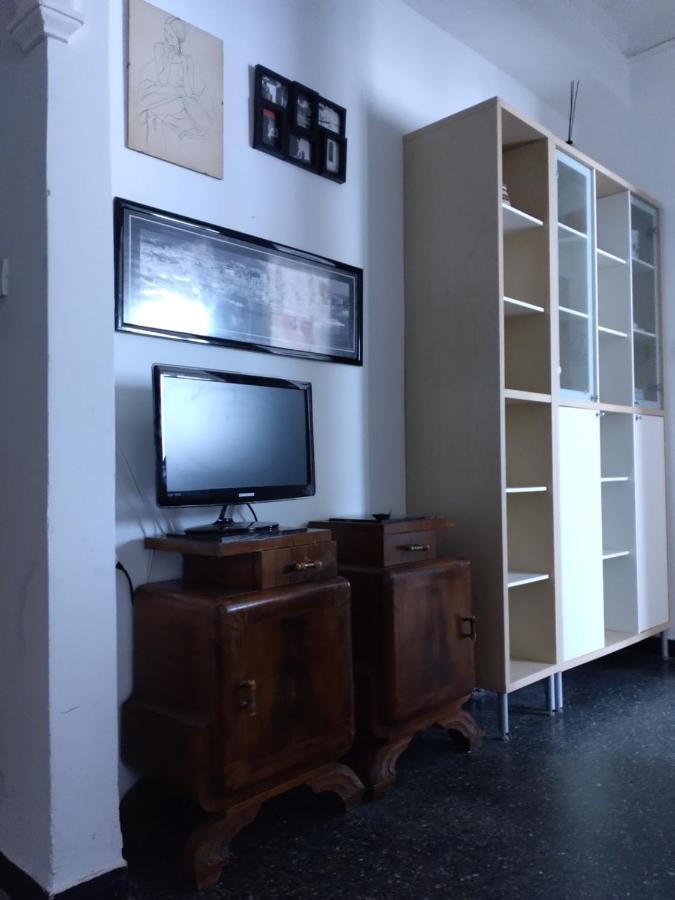 Trilocale Cecilia'S Studio Genua Exteriör bild