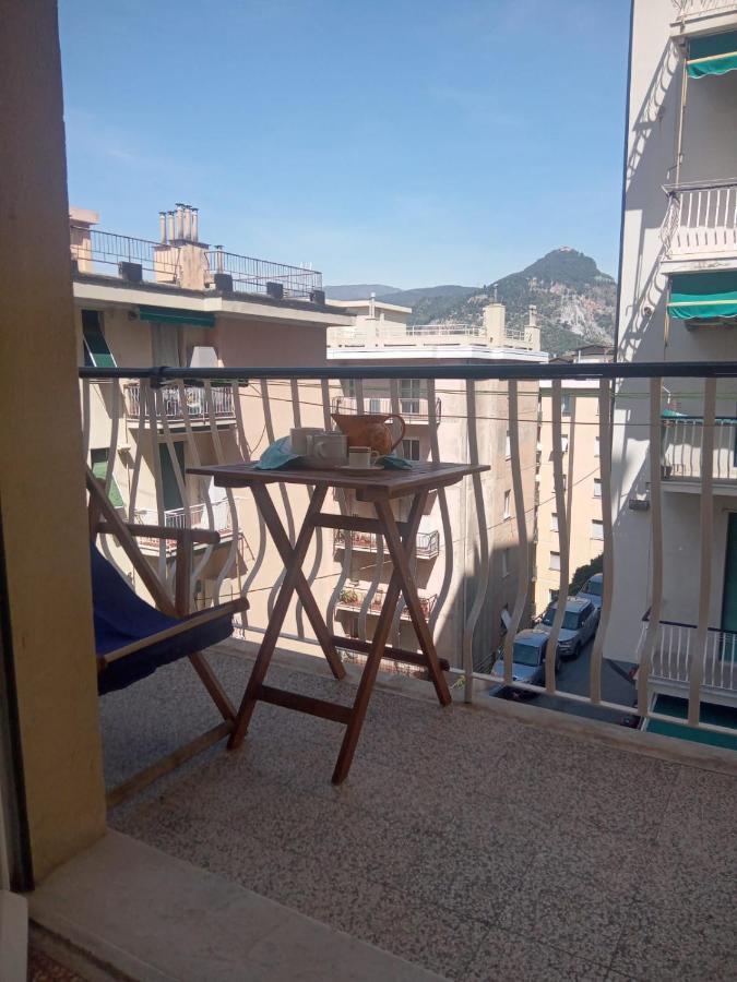 Trilocale Cecilia'S Studio Genua Exteriör bild